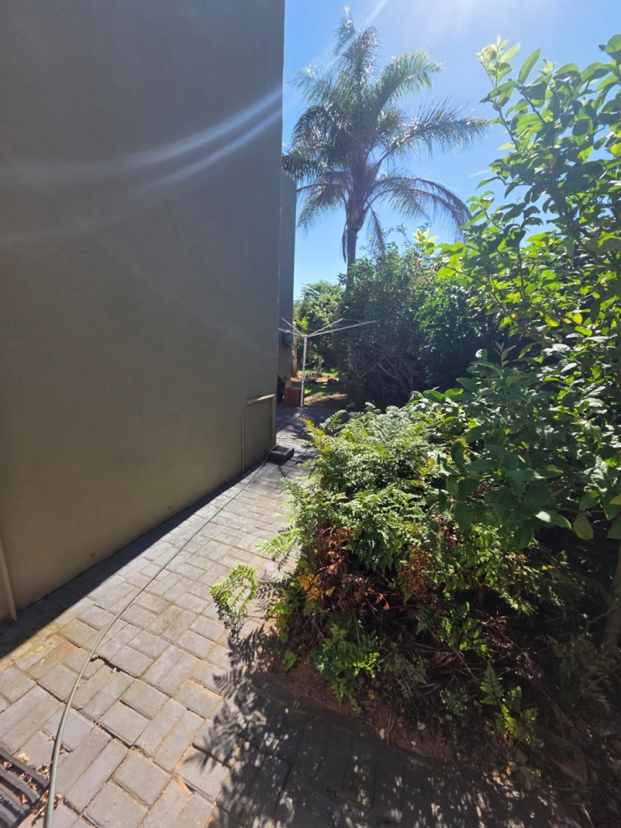 4 Bedroom Property for Sale in Wavecrest Eastern Cape